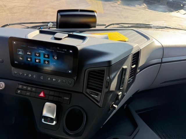 Camião de caixa fechada MERCEDES-BENZ ACTROS 2532 L Koffer 8,15 m LBW 1,5 T*LENK