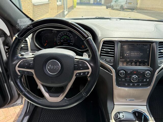 Duba panelată Jeep Grand Cherokee 3.0 V6 CRD Overland 4x4 Grijsken...