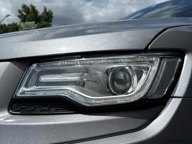 Umpikorja-auto Jeep Grand Cherokee 3.0 V6 CRD Overland 4x4 Grijsken...