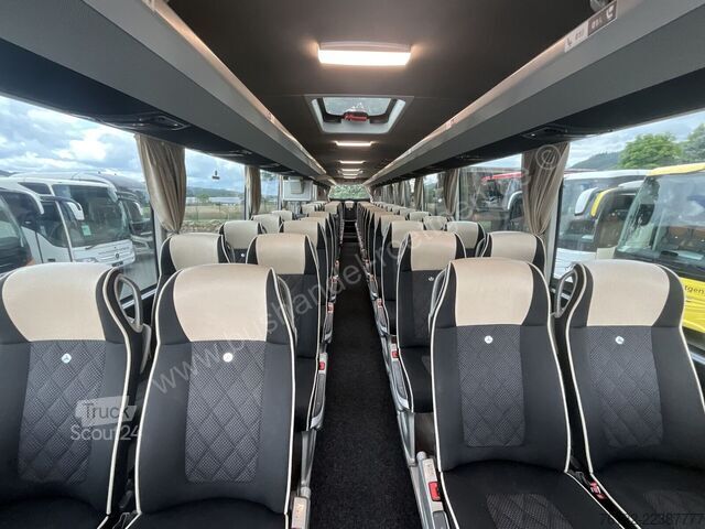  Mercedes-Benz Tourismo 15 RHD
