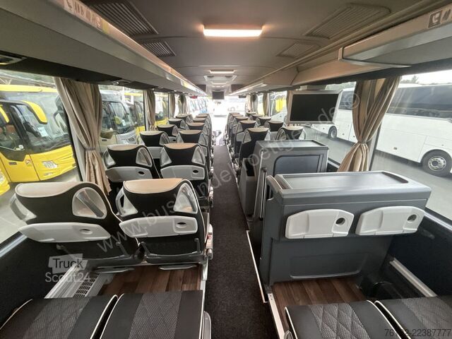  Mercedes-Benz Tourismo 15 RHD