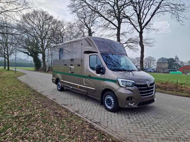 Horse transportation Renault Master MTM S3 paardenwagen Pro-Safety uitvoerin...