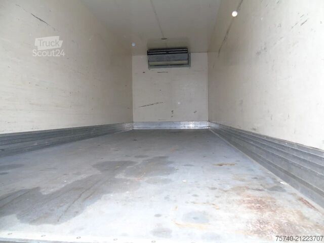 Chladírenská/mrazírenská přeprava Scania P 94 D 230 + CHEREAU + THERMO KING TS500