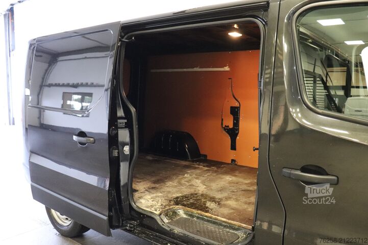 Delivery van Renault Trafic 1.6 dCi L2 EURO 6 - Airco - Navi - Cruis...