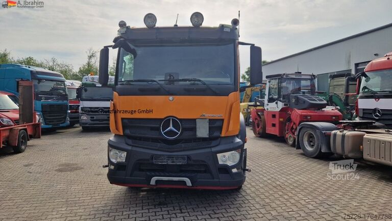 Standardni vlačilec Mercedes-Benz 1840 3 x DB 1840