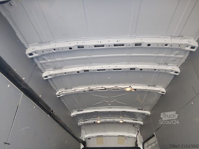 Ploščati dostavnik Ford Transit Trend 350 L4H3 Parktronic