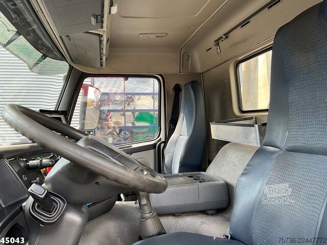 Sesalno vozilo Volvo FM 340 6x4 7m³ Combi kolkenzuiger Just 159.037 km!