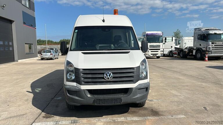 Vacuum truck Volkswagen Crafter (KANALFRÄSE / HYDRAULIC MILLING ROBOT -...