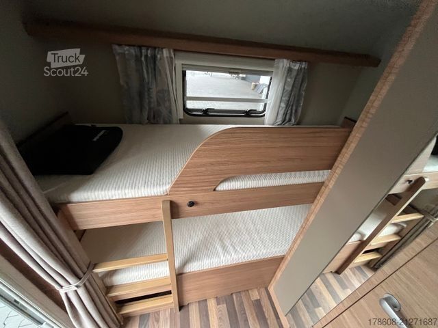 Husvagn WEINSBERG CaraOne 480 QDK, Stockbett, 1,5to., Luftvorzelt