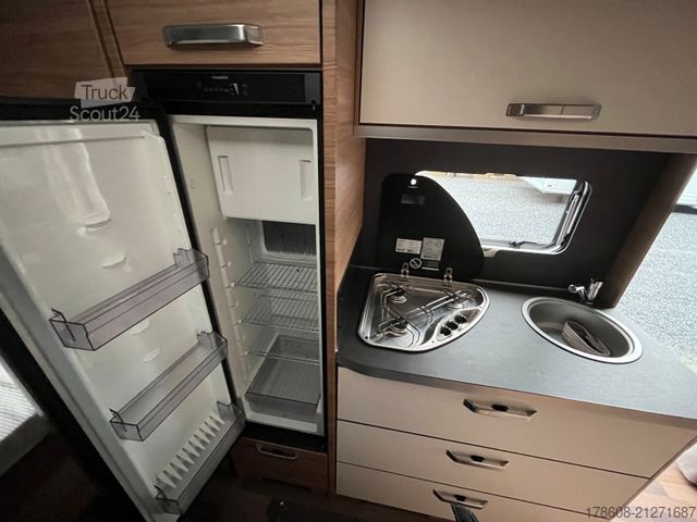 Husvagn WEINSBERG CaraOne 480 QDK, Stockbett, 1,5to., Luftvorzelt