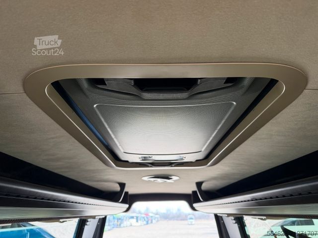 Minibus MERCEDES-BENZ Sprinter 519 - EEV