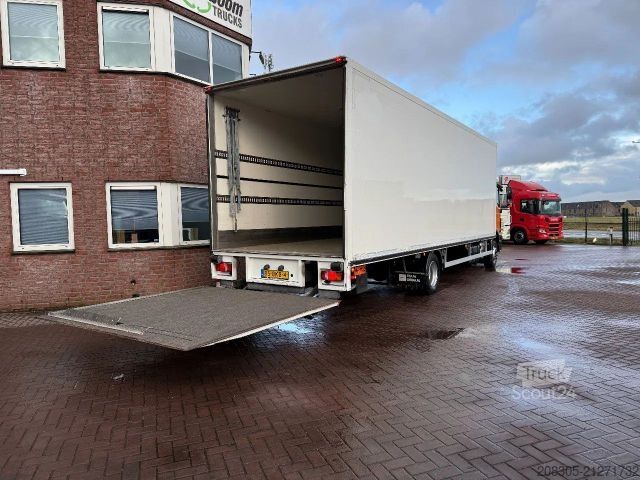 Box truck MAN TGM 12.250 4X2 ISOKOFFER (8.65M) MIT 2T LBW