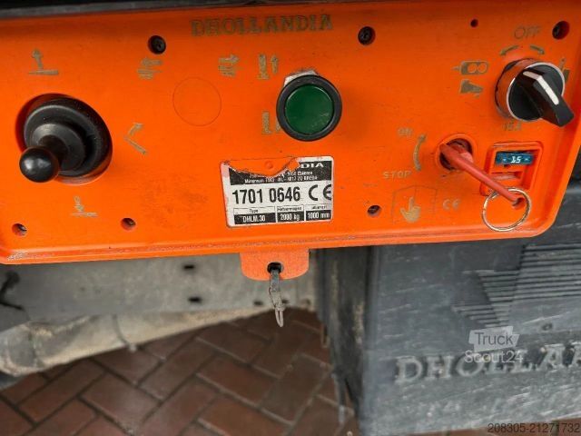 Box truck MAN TGM 12.250 4X2 ISOKOFFER (8.65M) MIT 2T LBW