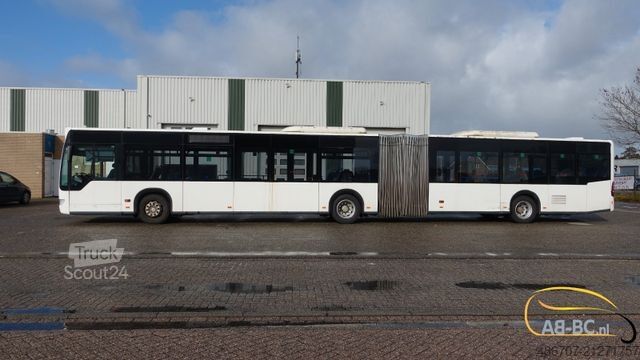Autobús articulado MERCEDES-BENZ Citaro O 530 G 45+1 Sitze