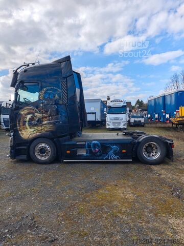 Standard dragbil RENAULT T520 High Edition Show Truck Vollausstatt.