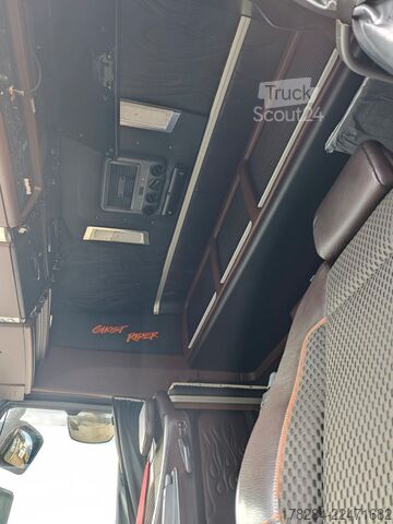 Standard dragbil RENAULT T520 High Edition Show Truck Vollausstatt.