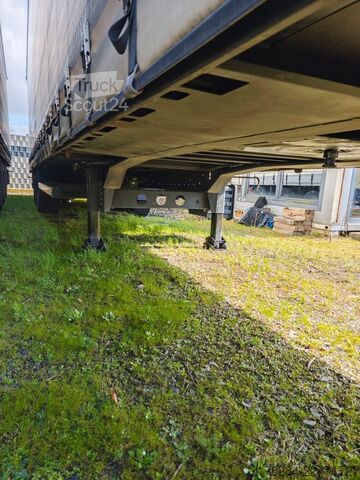Öppen semitrailer med kapell KÖGEL MEGA Hubdach, Vario FIX, 1. Liftachse