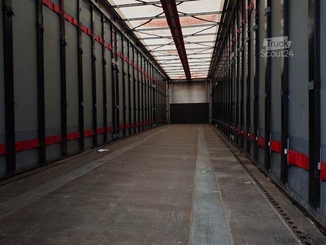 Odprta polprikolica s ponjavo KÖGEL S24 SafeServer RSAB Quickslide Liftachs Paletten