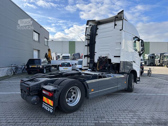 Estándar-SZM Volvo FH 420 Globetrotter / Smart Tacho V2 / VEB+ / 9...