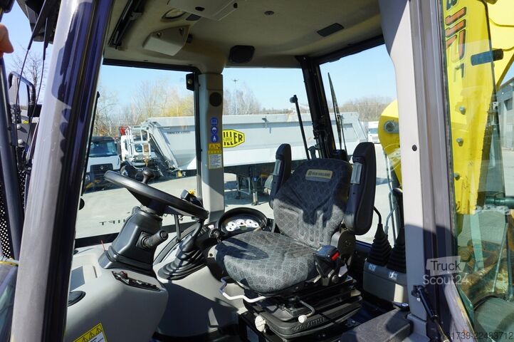 Koparko-ładowarka New Holland B 115 C backhoe loader / 1000 MTH !