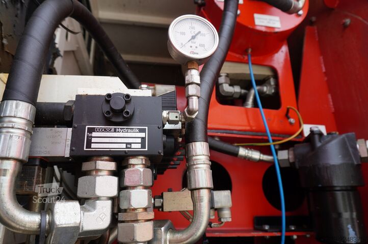 Excavadora de vacío MAN TGS 35.440 8x4 / MTS SB299 vacuum excava