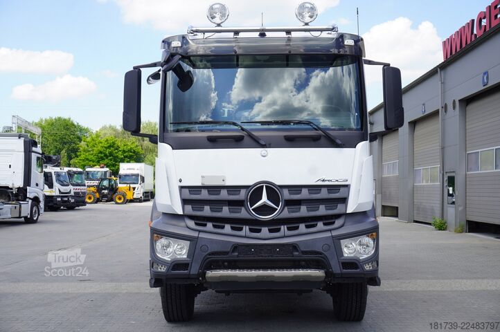 Pressu Mercedes-Benz Arocs 1827 / 10 tho. km!!! / 4x4 / Tilt