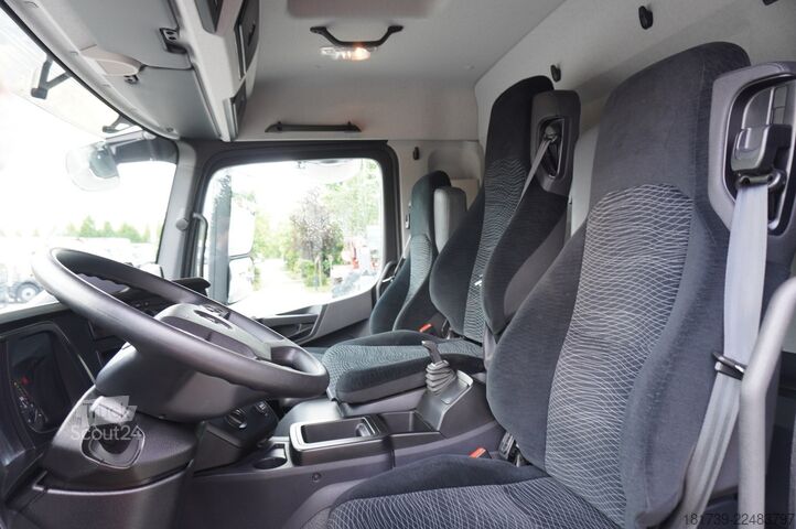 Pressu Mercedes-Benz Arocs 1827 / 10 tho. km!!! / 4x4 / Tilt