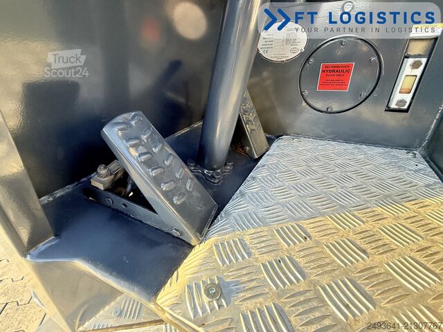 Chariot élévateur multidirectionnel Combilift C2500CB DIESEL TRIPLEX 5500 POSITIONER