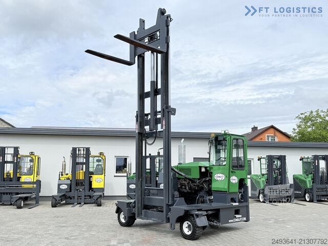 Chariot élévateur multidirectionnel Combilift C8000 / GAS / DUPLEXX 4700 / FREE LIFT