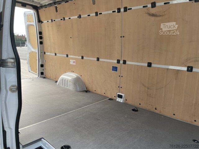 Κλειστό βαν Mercedes-Benz Sprinter 317 CDI HD PRO+NAVI+LED+AHK 2t+3 SITZEBC