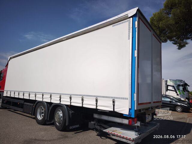 Camião plataforma com lona SCANIA 26.450 G 6X2 EURO 6
