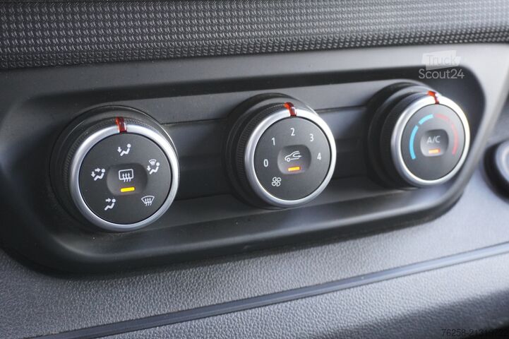 Furgon blaszak Renault Trafic 2.0 Blue dCi 130PK L2 - EURO 6 - Airco -...