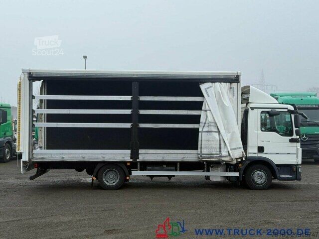 Furgons ar kasti MAN TGL 8.190 Koffer - Schiebeplane rechts