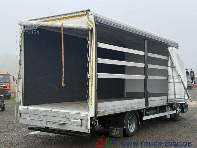 Furgons ar kasti MAN TGL 8.190 Koffer - Schiebeplane rechts