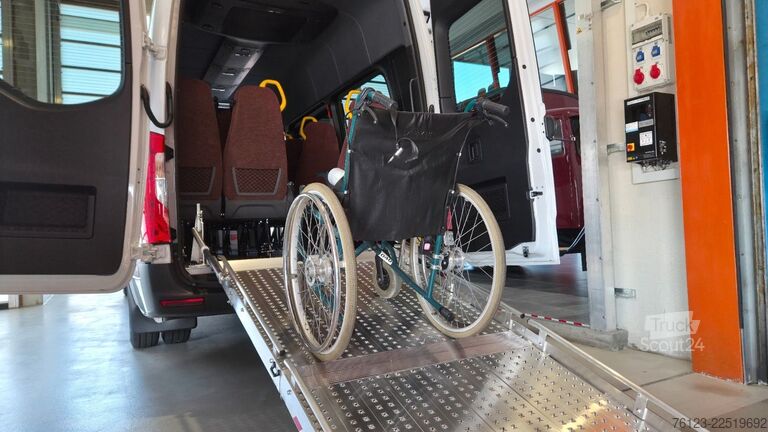 Μίνι λεωφορείο MERCEDES-BENZ 10 x 517 Sprinter Lord Light  22 SS Aktionspreis