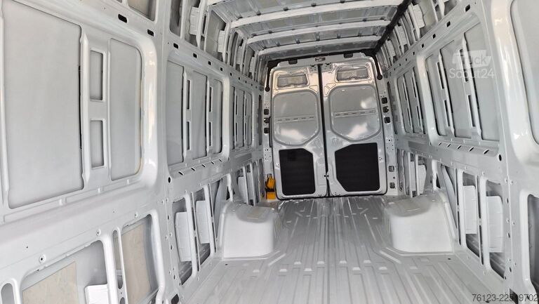 Βαν με ψηλή οροφή MERCEDES-BENZ Sprinter III Kasten  519 CDI RWD 4x 4 Allrad