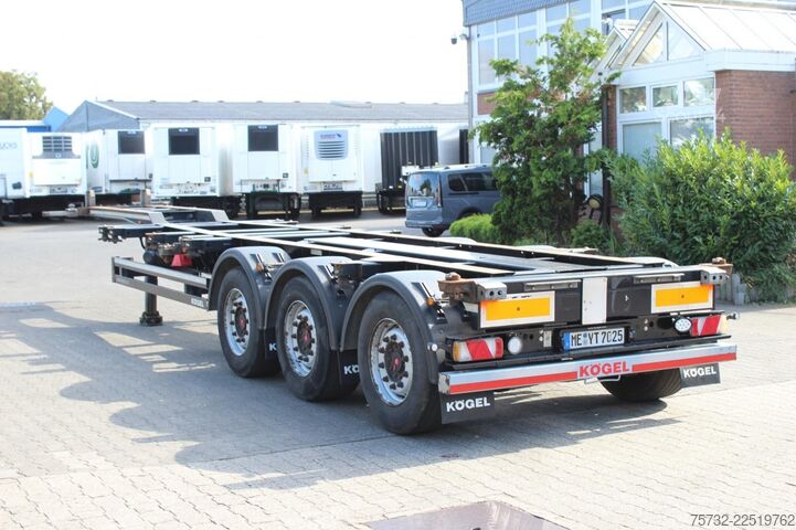 Semi-remorque à carrosserie interchangeable Kögel Multi Container Chassis Port 45 Triplex