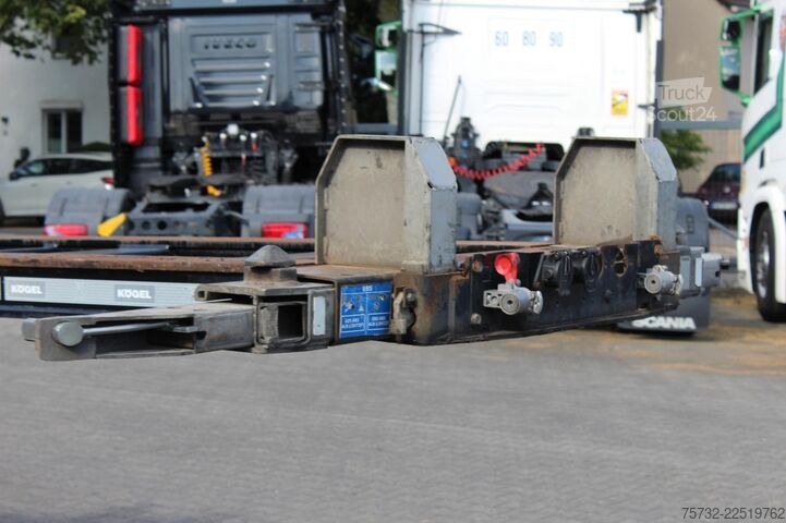 Semi-remorque à carrosserie interchangeable Kögel Multi Container Chassis Port 45 Triplex