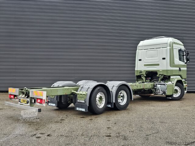 Kabinli şasi Scania R450 6x2*4 / LIFT STEERING AXLE / PTO
