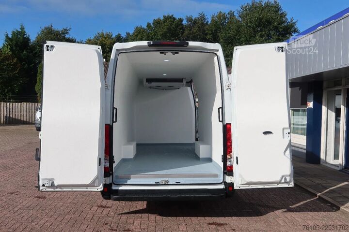 Kjølevarebil Iveco Daily 35S16 L3/H2 Koel/Vries/ verwarmen Carrier...