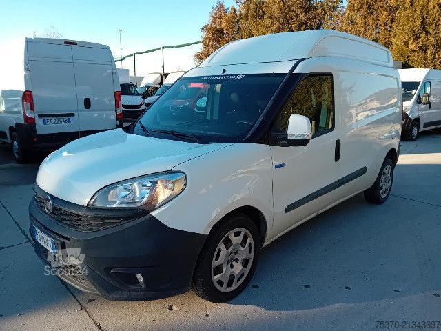 Bestelwagen Fiat DOBLO