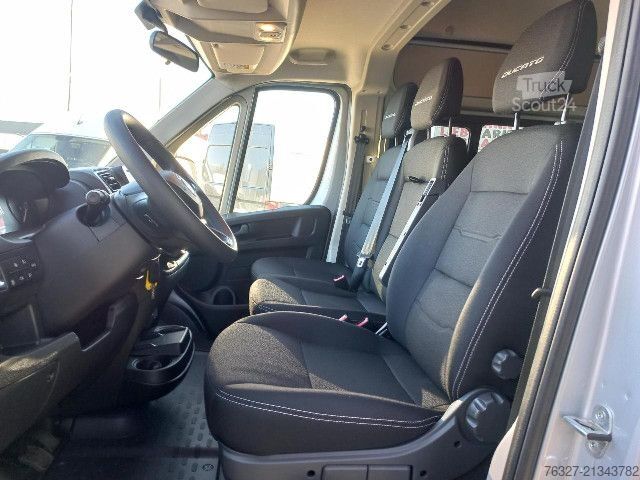 Minibús Fiat Ducato L2H2 verglast Kombi 9-Sitzer