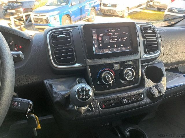 Minibús Fiat Ducato L2H2 verglast Kombi 9-Sitzer