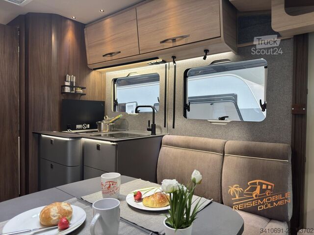 Integrerad husbil EURAMOBIL Integra Line GT 726 EF Backofen 18?Delta  MBUX