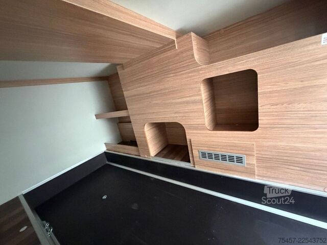 Integriertes Wohnmobil WEINSBERG CaraCore 700 MEG UVP: ¤ 118.138,-