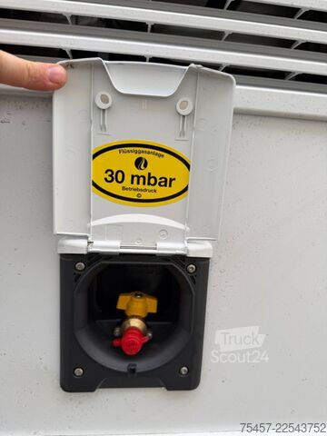 Integriertes Wohnmobil WEINSBERG CaraCore 700 MEG UVP: ¤ 118.138,-