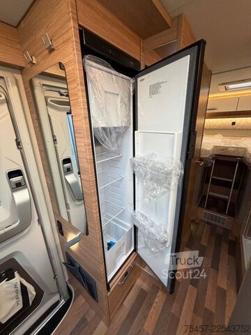 Integriertes Wohnmobil WEINSBERG CaraCore 700 MEG UVP: ¤ 118.138,-