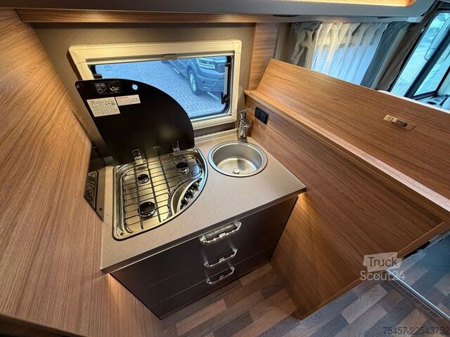 Integriertes Wohnmobil WEINSBERG CaraCore 700 MEG UVP: ¤ 118.138,-