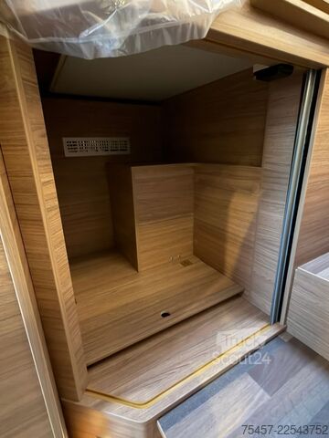 Integriertes Wohnmobil WEINSBERG CaraCore 700 MEG UVP: ¤ 118.138,-