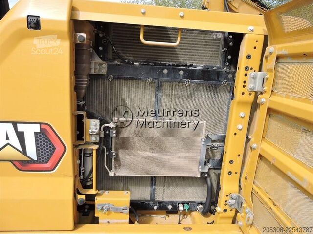 Εκσκαφέας ερπυστριοφόρος CATERPILLAR 320GC